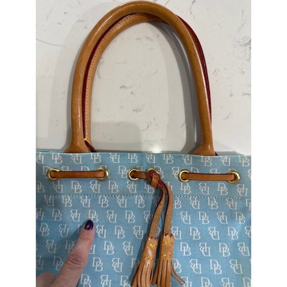 Vintage Y2K Dooney & Bourke Baby Blue Canvas and Leather Tassel Bag, EUC - Picture 5 of 9